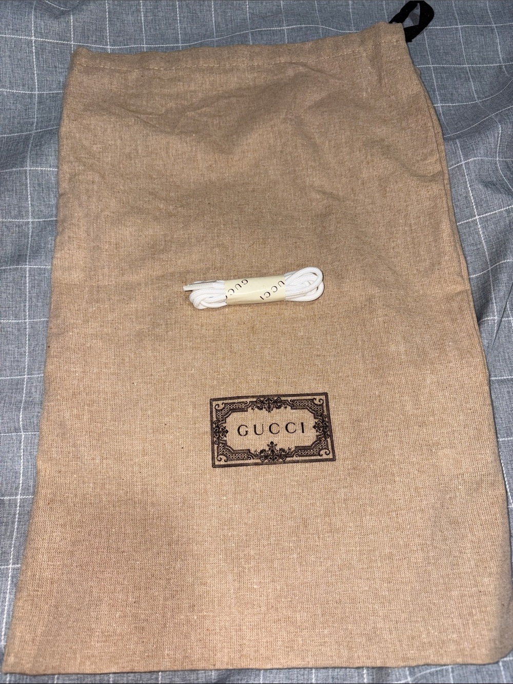 Gucci dust bag with laces